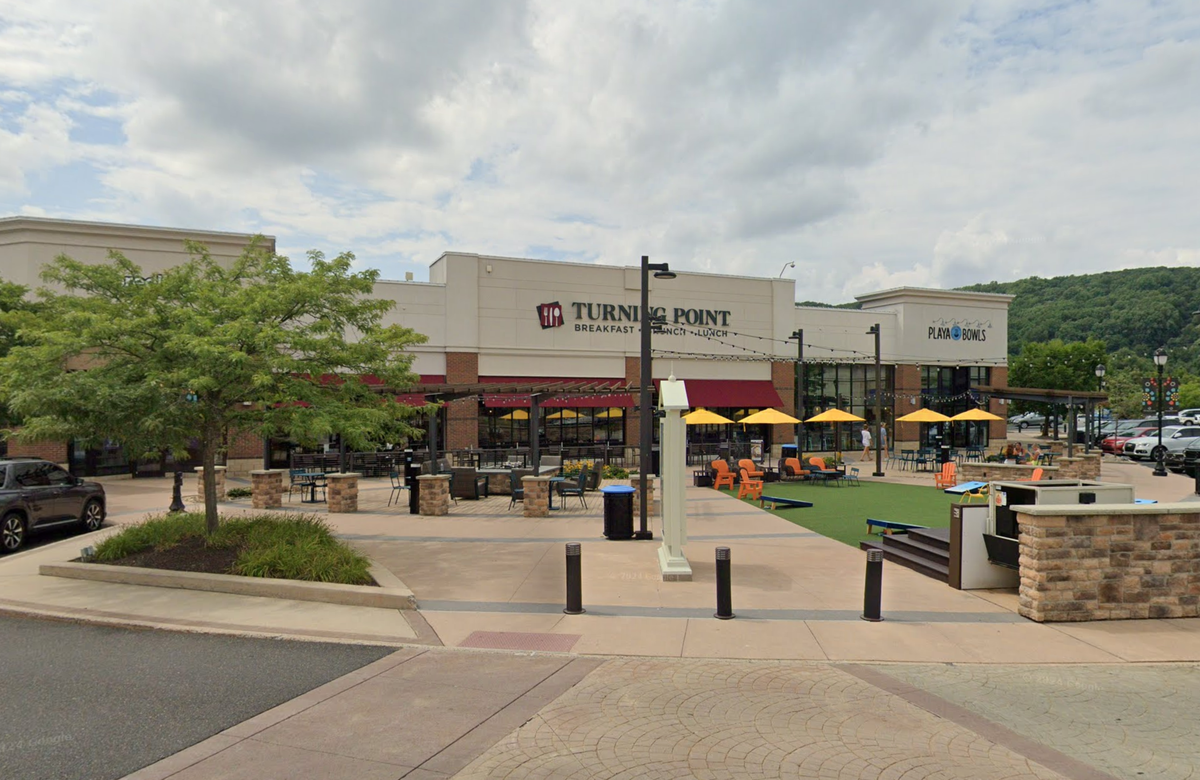 Turning Point Restaurant - Saucon Valley - Promenade Shops - Lehigh Valley